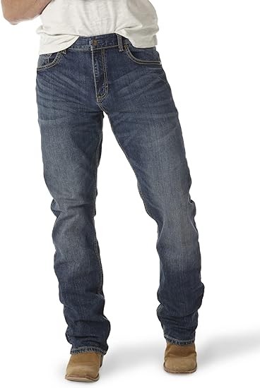 Wrangler Men’s Retro Slim Fit Straight Leg Jean