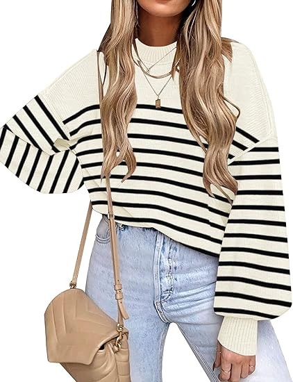 ETCYY Womens Striped Sweaters 2023 Fall Batwing Long Sleeve Side Slit Oversized Sweaters Trendy Crew Neck Knit Pullover Tops