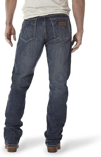 Wrangler Men’s Retro Slim Fit Straight Leg Jean